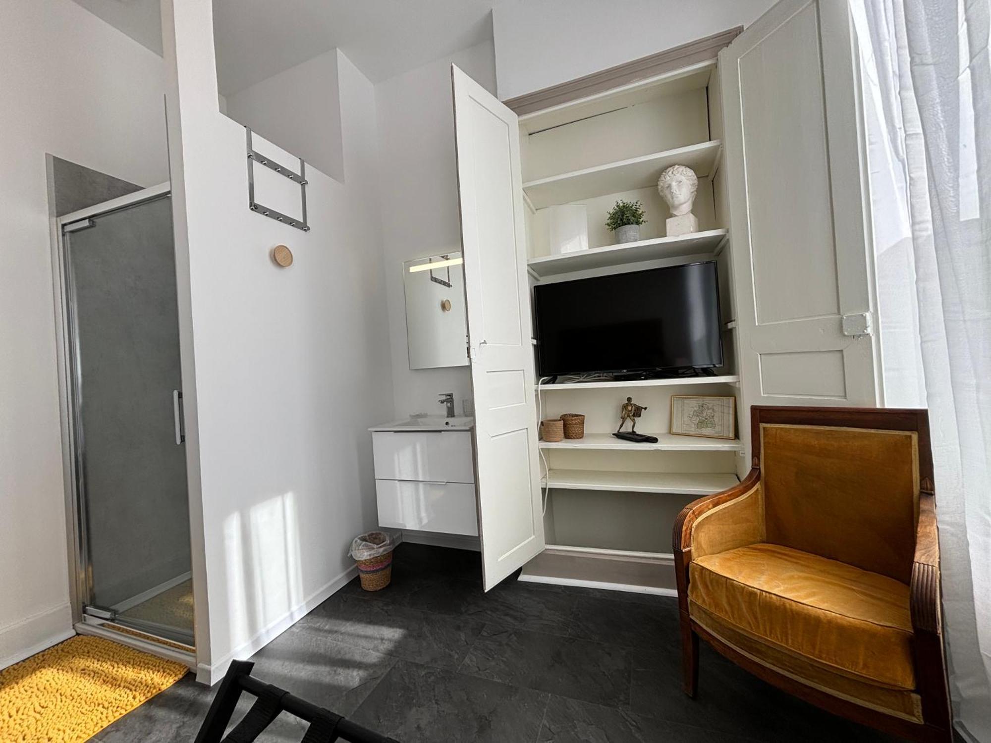 Maison A La Guitarde - Hotel Particulier Hippolyte Châteauroux Eksteriør bilde